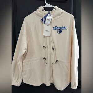 "WEAR" By Erin Andrew Dallas Mavericks Woman Jacket Size Small